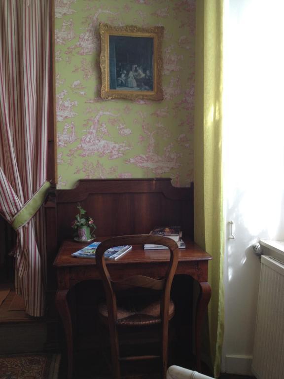 Bed and Breakfast Domaine De La Dame De Lauriere Solignac Pokoj fotografie