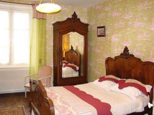 Bed and Breakfast Domaine De La Dame De Lauriere Solignac Pokoj fotografie