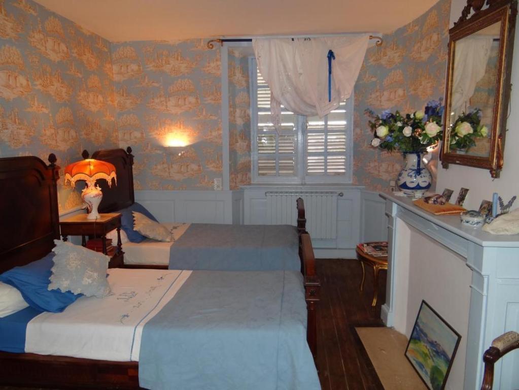 Bed and Breakfast Domaine De La Dame De Lauriere Solignac Pokoj fotografie